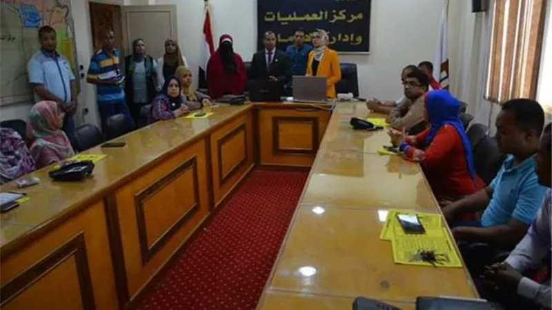 الوادى الجديد تدشن مبادرة لتفعيل لغة الإشارة بالمصالح الحكومية . صور