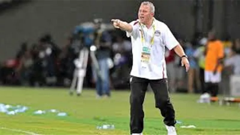 شوقى غريب يعلن قائمة المنتخب الأوليمبى.. نهاية أكتوبر