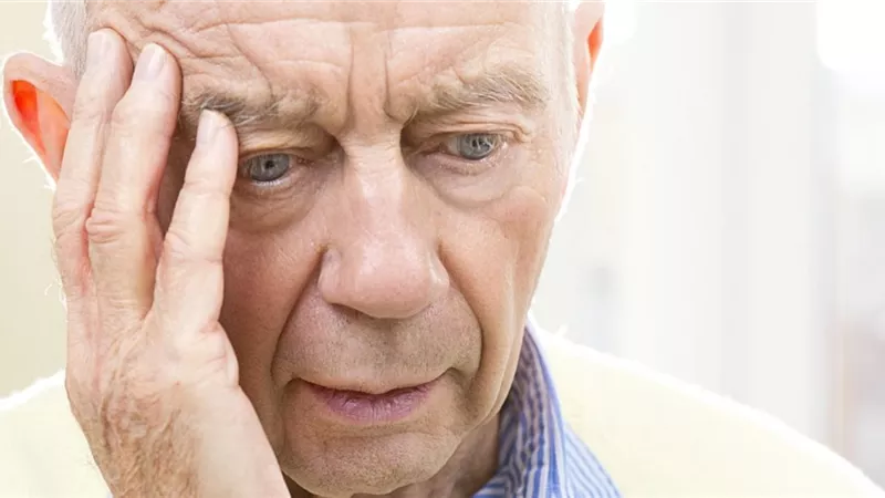 بطريقة سهلة يمكنك تجنب خطر الإصابة بالخرف