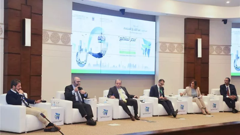 رئيس البورصة: الإصلاح الاقتصادي أدى إلى سرعة إصدار قانون الاستثمار الجديد وعلاج عجز الموازنة