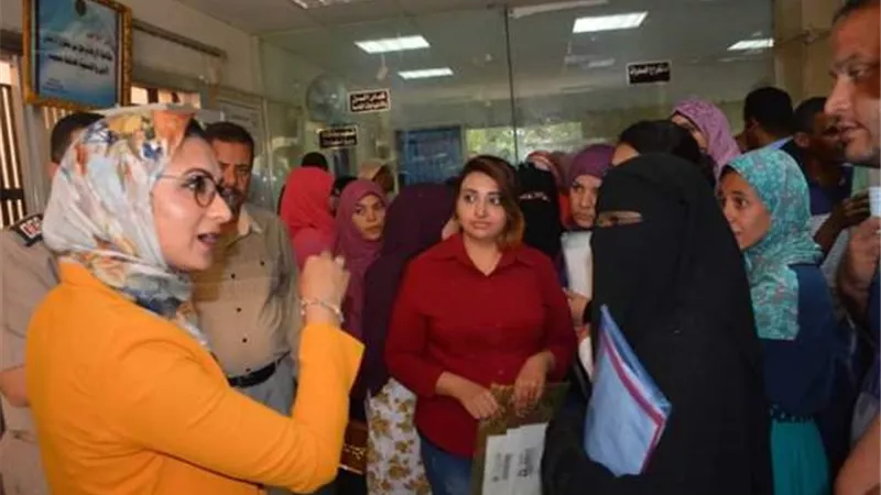 استجابة للمواطنين.. مد العمل بالسجل المدني في الوادى الجديد.صور