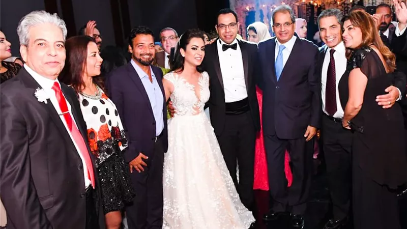 حميد الشاعري يشعل زفاف 
