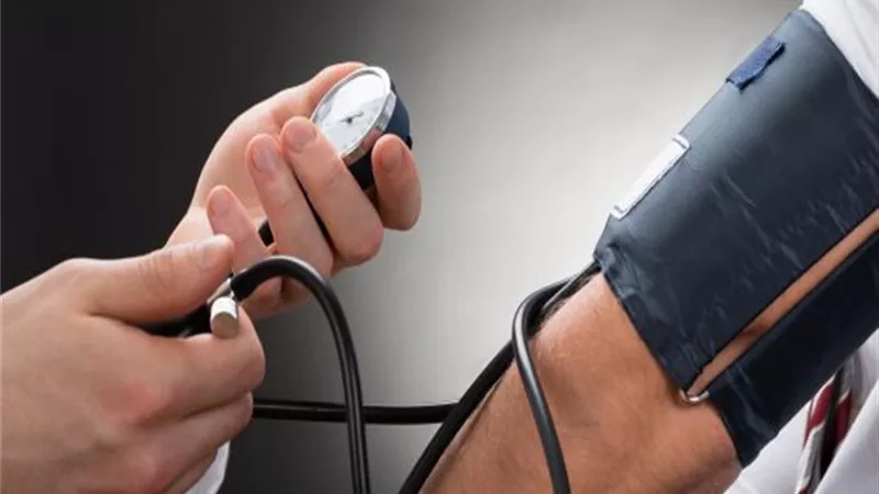 لمرضى الضغط المرتفع.. دراسة تحذر من تناول أدوية معينة لعلاجه