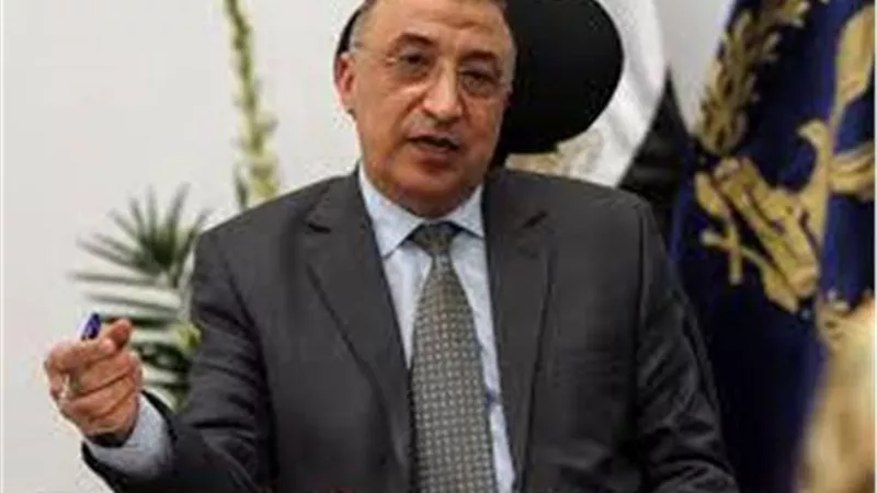 مدير أمن الجيزة يعتمد حركة تنقلات محدودة