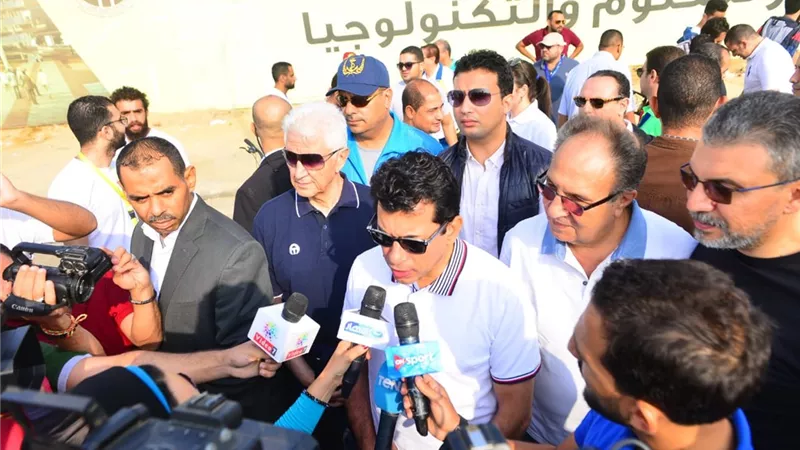 وزير الشباب ونخبة من النجوم بماراثون 
