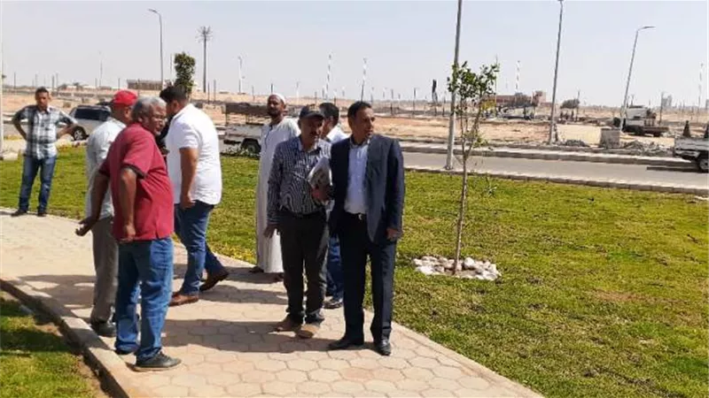 مندور: تنفيذ أكبر عملية تشجير ونجيلة بتصميمات جديدة فى مدينة بدر بالصور