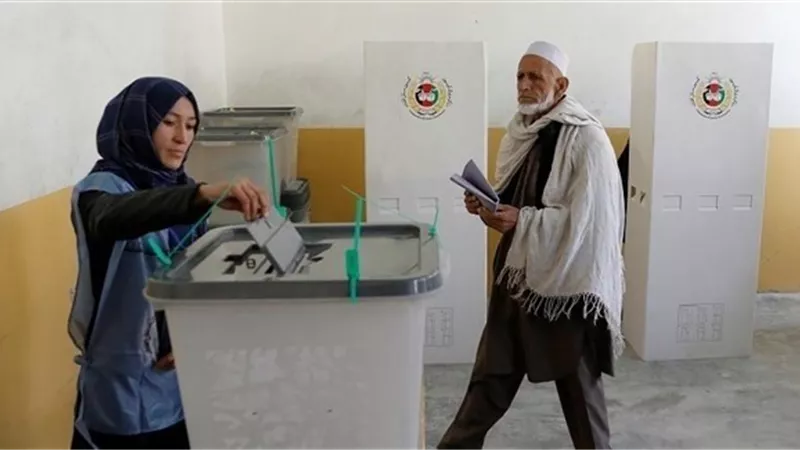 تأخير إعلان النتائج الأولية للانتخابات الرئاسية الأفغانية واللجنة المنظمة تكشف السبب