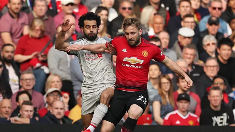 موعد مباراة ليفربول ومانشستر يونايتد والقنوات الناقلة.. بث مباشر