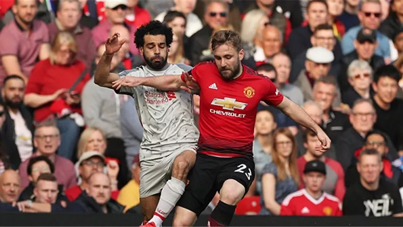 موعد مباراة مانشستر يونايتد وليفربول والقنوات الناقلة