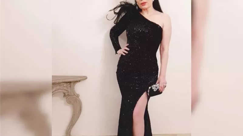 اطلالة ساحرة لـ عبير صبرى تشعل السوشيال ميديا .. صور
