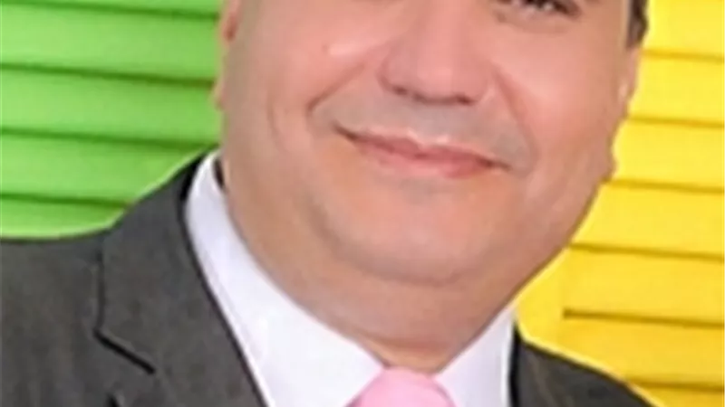 5 أسباب لقضم الأظافر .. وخبير نفسى يحدد طرق العلاج