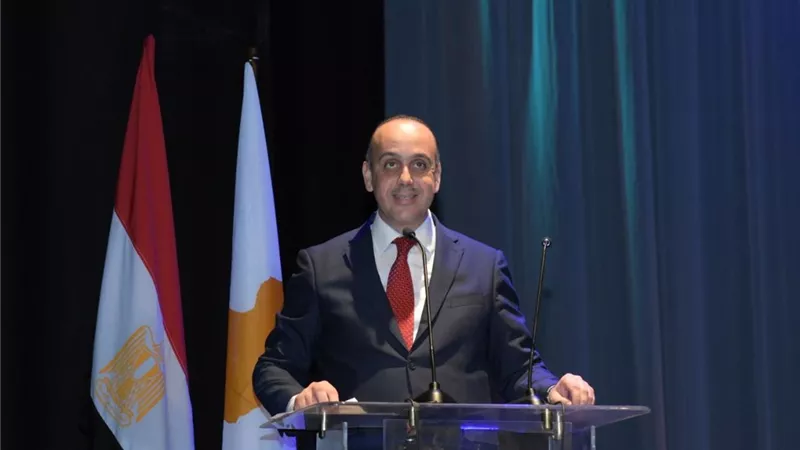 عمدة باڤوس: العلاقات بين مصر واليونان وقبرص تتسم بطابع جديد وقوي