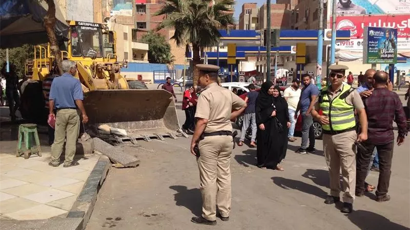 حملة مكبرة لرفع الإشغالات بمدينة الفيوم