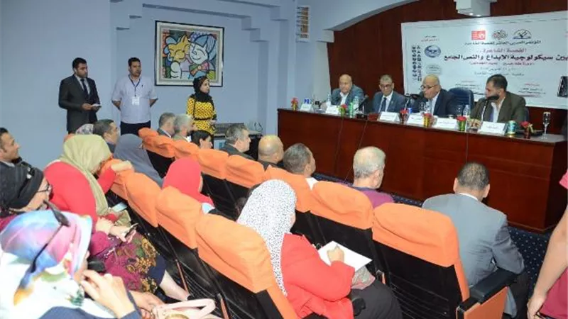 بالصور.. المشاركون في المؤتمر العاشر للقصة الشاعرة يؤكدون على ريادة مصر في الادب والبلاغة