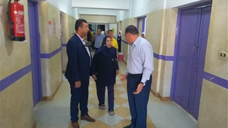 اقالة مدير مستشفى منيا القمح بالشرقية لإهماله وتقصيره فى عمله