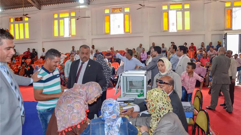 تسكين ١٠٠ أسرة من مأوى الصيادين بالمرحلة الثانية بطلمبات المكس