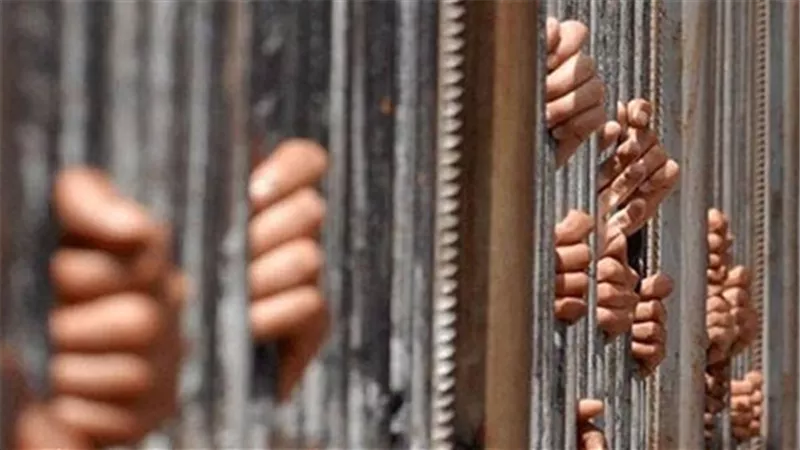 حبس تشكيل عصابى لسرقة المواطنين بأسلوب 