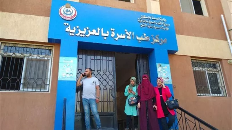 محافظ الشرقية يوجه بسرعة إصلاح خط الصرف الصحى بمنيا القمح