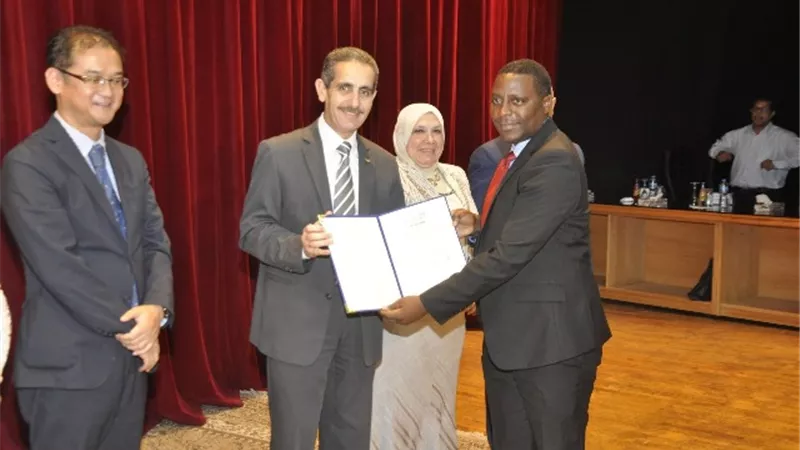 اطباء ١٨دولة افريقية يتدربون على الرعاية الصحية بجامعة القناة ..صور
