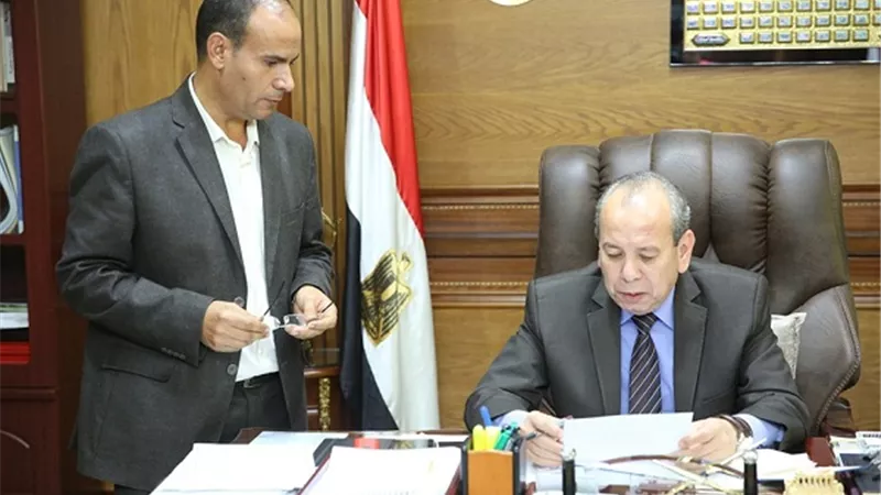 محافظ كفر الشيخ يجري حركة لجميع سكرتيري عموم المراكز