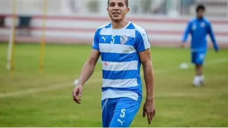 تدريبات تأهيلية لمحمد عبدالغني في مران الزمالك