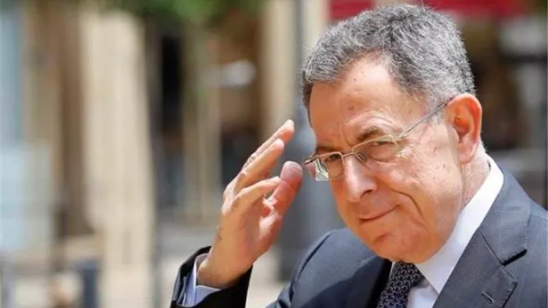 السنيورة: 