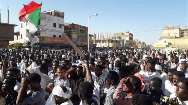 مظاهرات في السودان تطالب بحل حزب البشير
