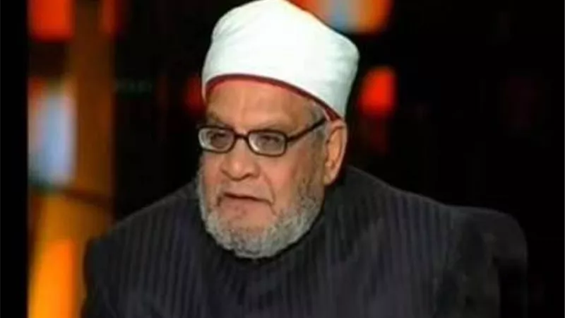 هل يجوز الدعاء بالزواج من شخص معين؟..أستاذ الفقه المقارن يُجيب