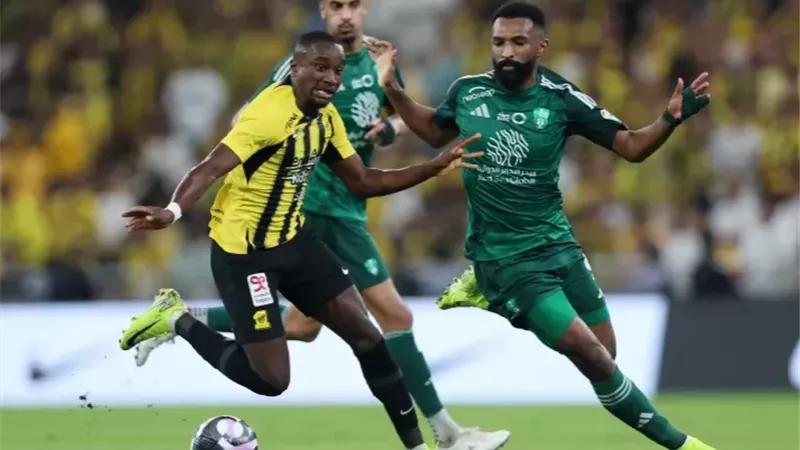 موعد مباراة الأهلي السعودي واتحاد جده والقناة الناقلة