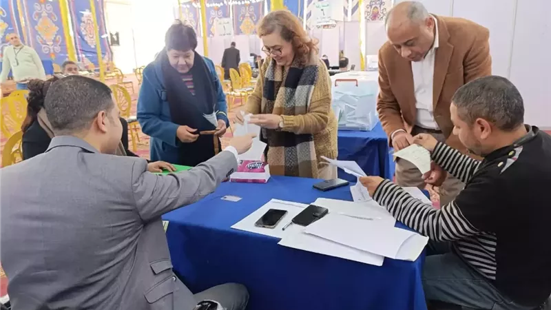 نقيب مهندسي أسيوط يشارك في انتخابات النقابة ويدعو للتصويت