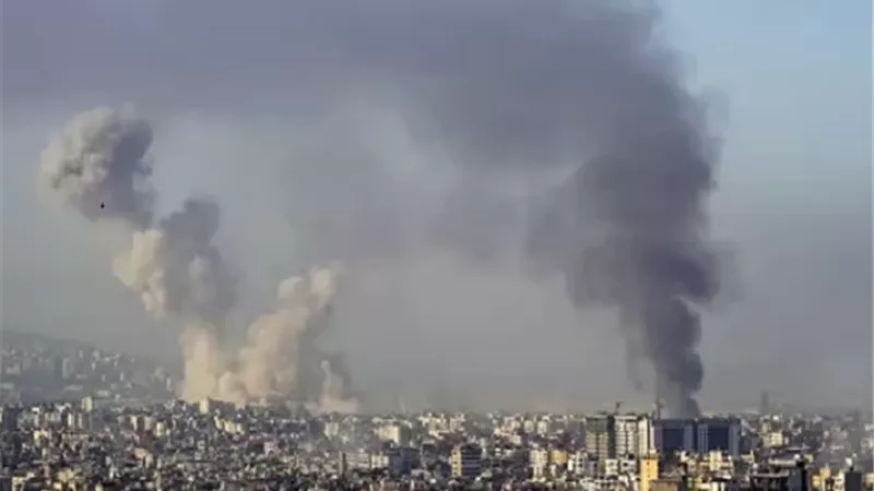 إعلام لبناني: شهداء ومصابون في غارة إسرائيلية بفندق فى بيروت