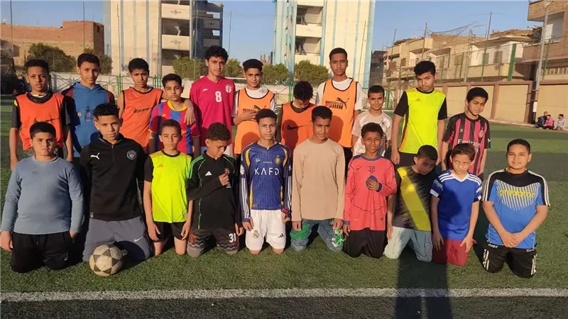 استمرار فعاليات الدورات الرمضانية لكرة القدم بمراكز الشباب بأسيوط