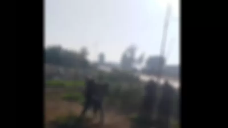 بسبب 