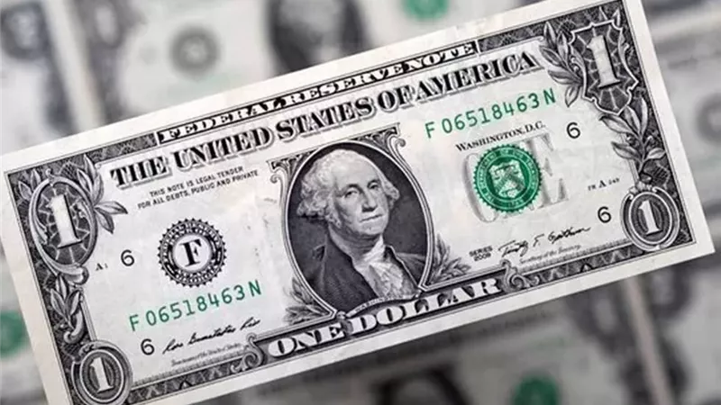 سعر الدولار اليوم الأحد 8 مارس 2026 في مصر
