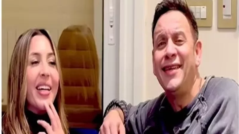 مصطفى قمر يعلن تقديمه دويتو مع جنات ويغنيان 