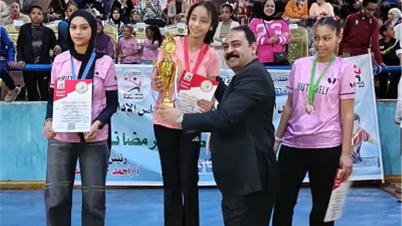 أسوان تختتم الدورة الرمضانية لتنس الطاولة بصالة القوات المسلحة