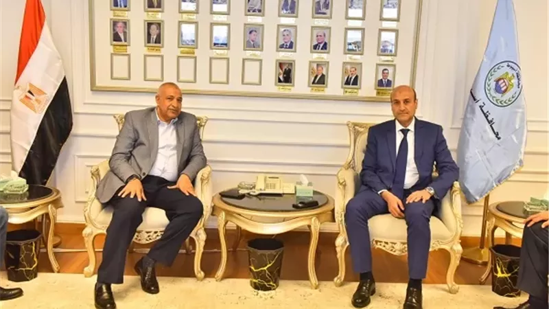 وفد الاتحاد المحلي لنقابات العمال يؤكد: العمال شركاء أساسيون