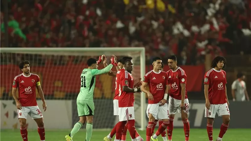 الدوري المصري| تريزيجيه يقود تشكيل الأهلي ضد طلائع الجيش