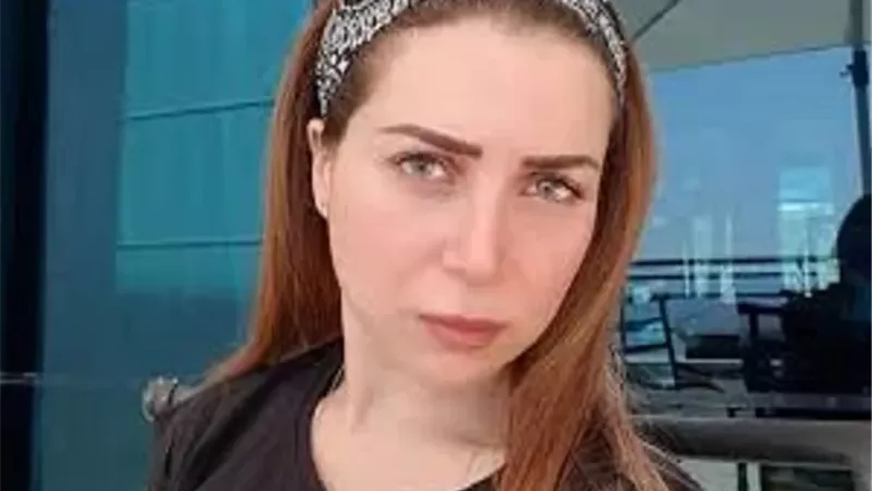 أول تعليق من مي عز الدين بعد خروجها من المستشفى
