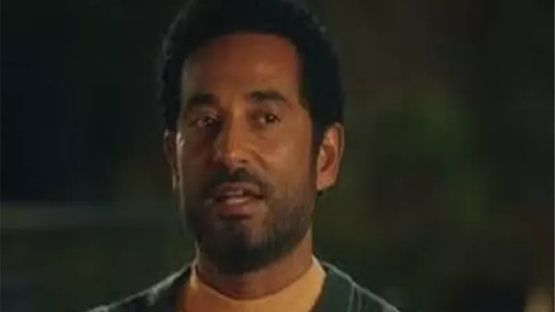 عمرو سعد يرفض قتل حاتم صلاح فى 