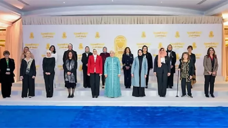المرأة المصرية.. حكاية تحدٍ وإرادة