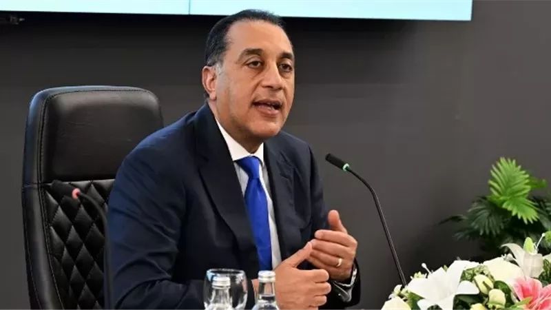 الإعلان مبكرا عن حزمة في تحسينات الأجور تتضمن رفع الحد الادنى