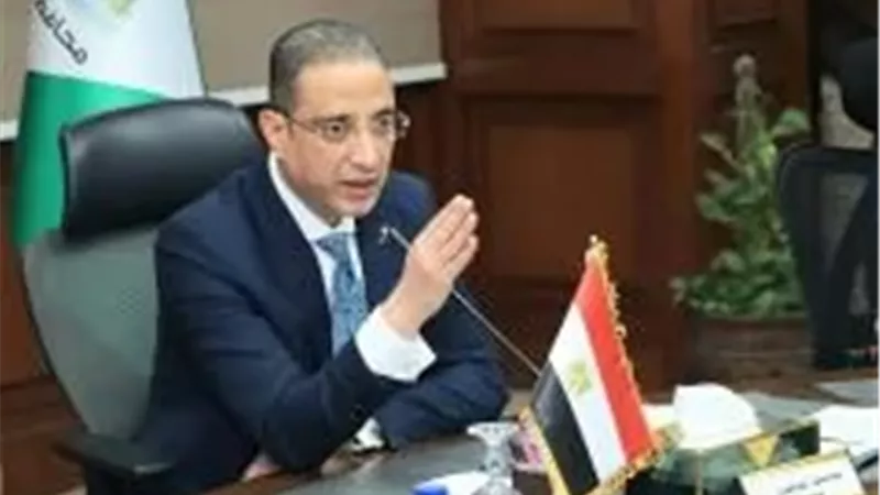 محافظ الجيزة يعتمد التعريفة الجديدة لسيارات السرفيس والنقل