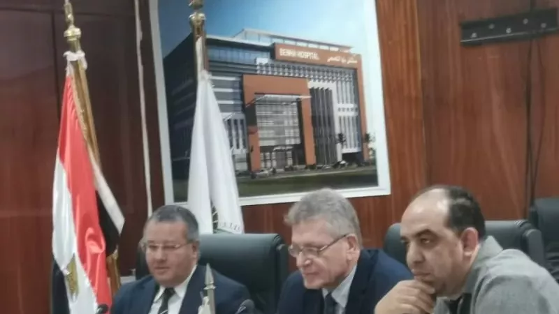 مجلس مستشفيات جامعة بنها يناقش خطط تطوير الخدمات الصحية