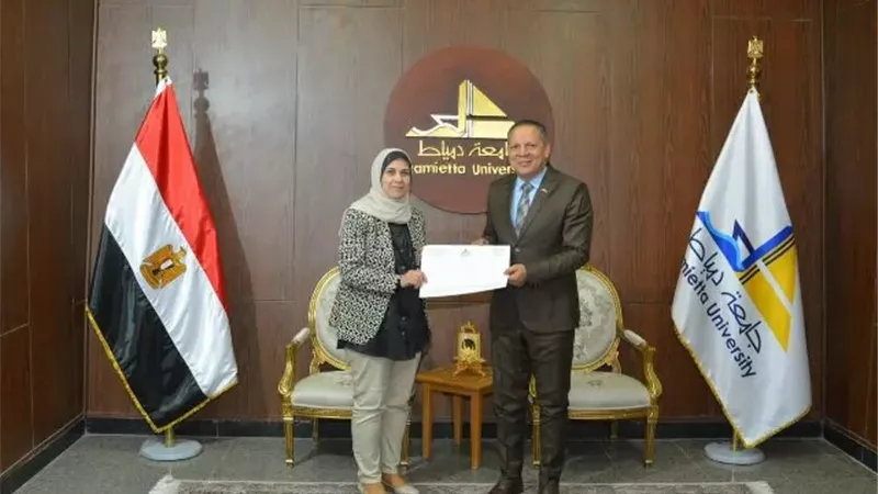 إيمان وكيلة لكلية التمريض بجامعة دمياط