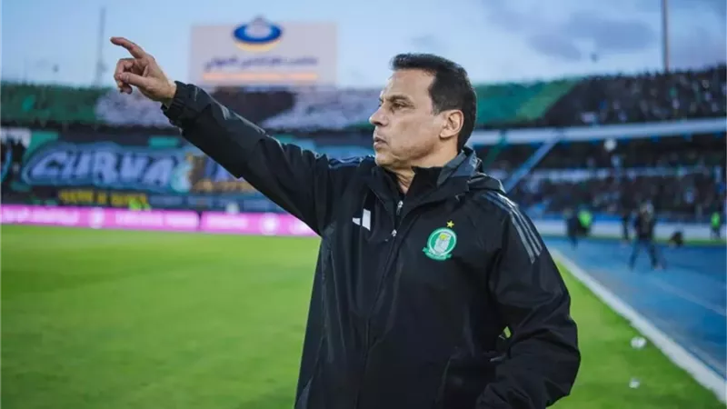شوبير يكشف كواليس تواصل الأهلي مع حسام البدري لخلافة توروب