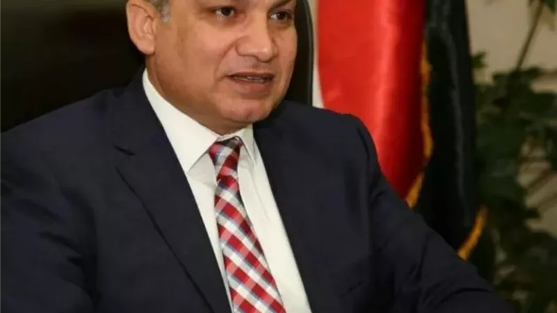 وزيرة الإسكان تكلف المهندس خالد صديق بالإشراف على مكتبها