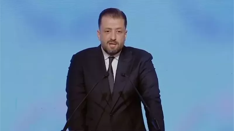 أمين عام حزب الجبهة الوطنية: مصر قادرة على تجاوز الأزمات بصمود شعبها وحكمة قيادتها
