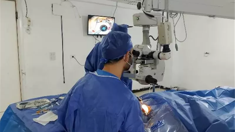 إنقاذ عين طفل في تدخل جراحي عاجل بمستشفى رمد المنصورة