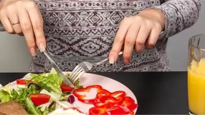 أطعمة وعادات ضارة يجب تجنبها لمرضى الكلى